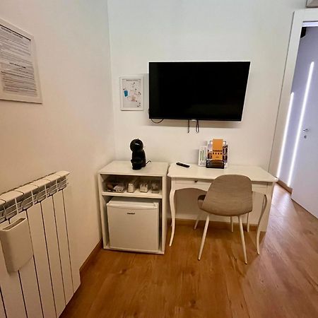Teodorico Room & Apartment Βερόνα Εξωτερικό φωτογραφία