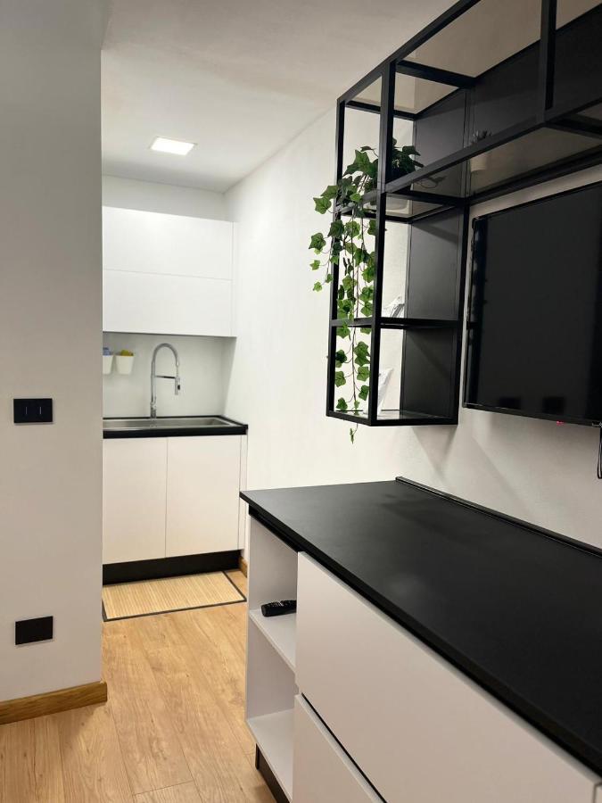 Teodorico Room & Apartment Βερόνα Εξωτερικό φωτογραφία