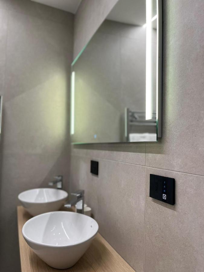 Teodorico Room & Apartment Βερόνα Εξωτερικό φωτογραφία